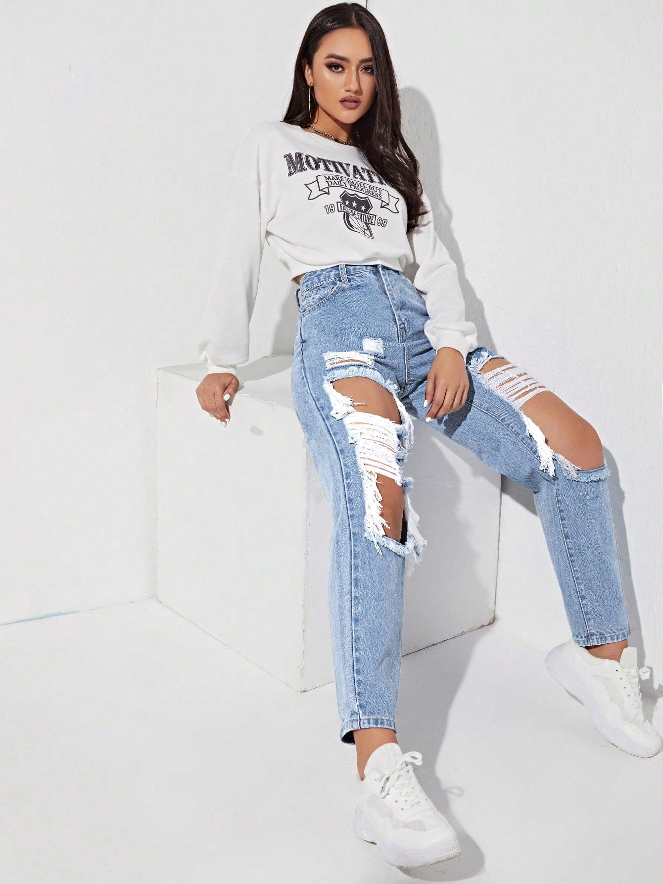 SHEIN Ezwear Women'S Ripped Denim Trousers