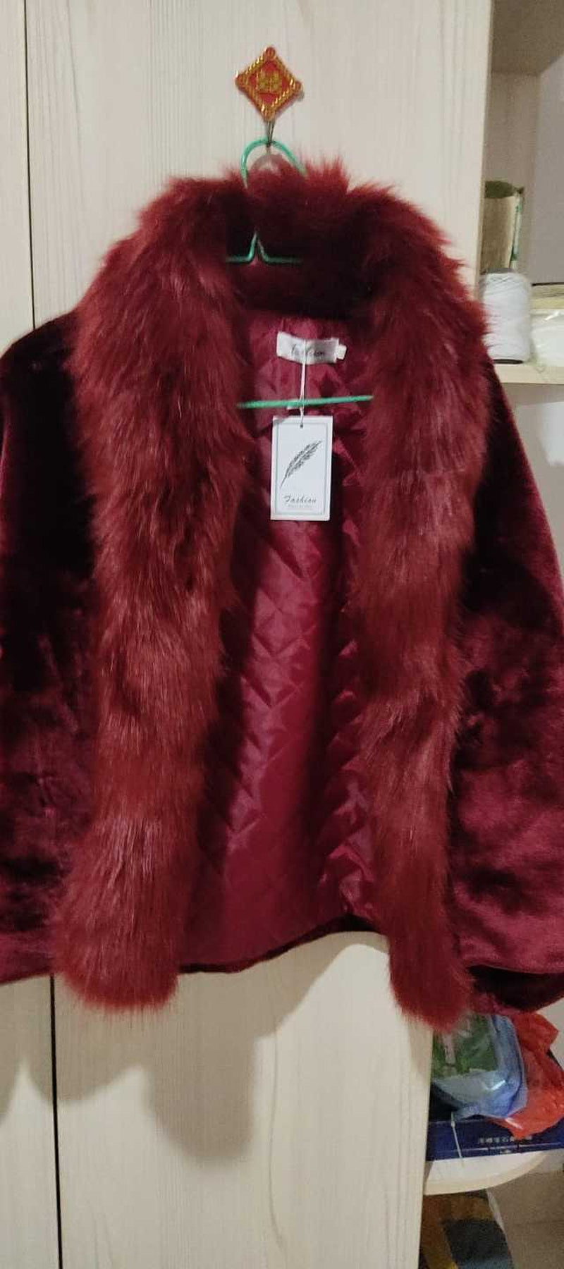Fashion and Simple Women'S Short Long-Sleeved Fur Coat
