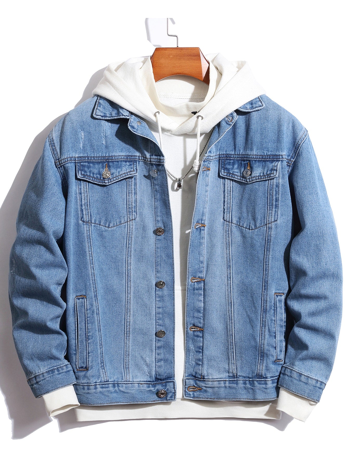 Manfinity Hypemode Loose Fit Men'S Denim Jacket with Flap Pockets, without Hood