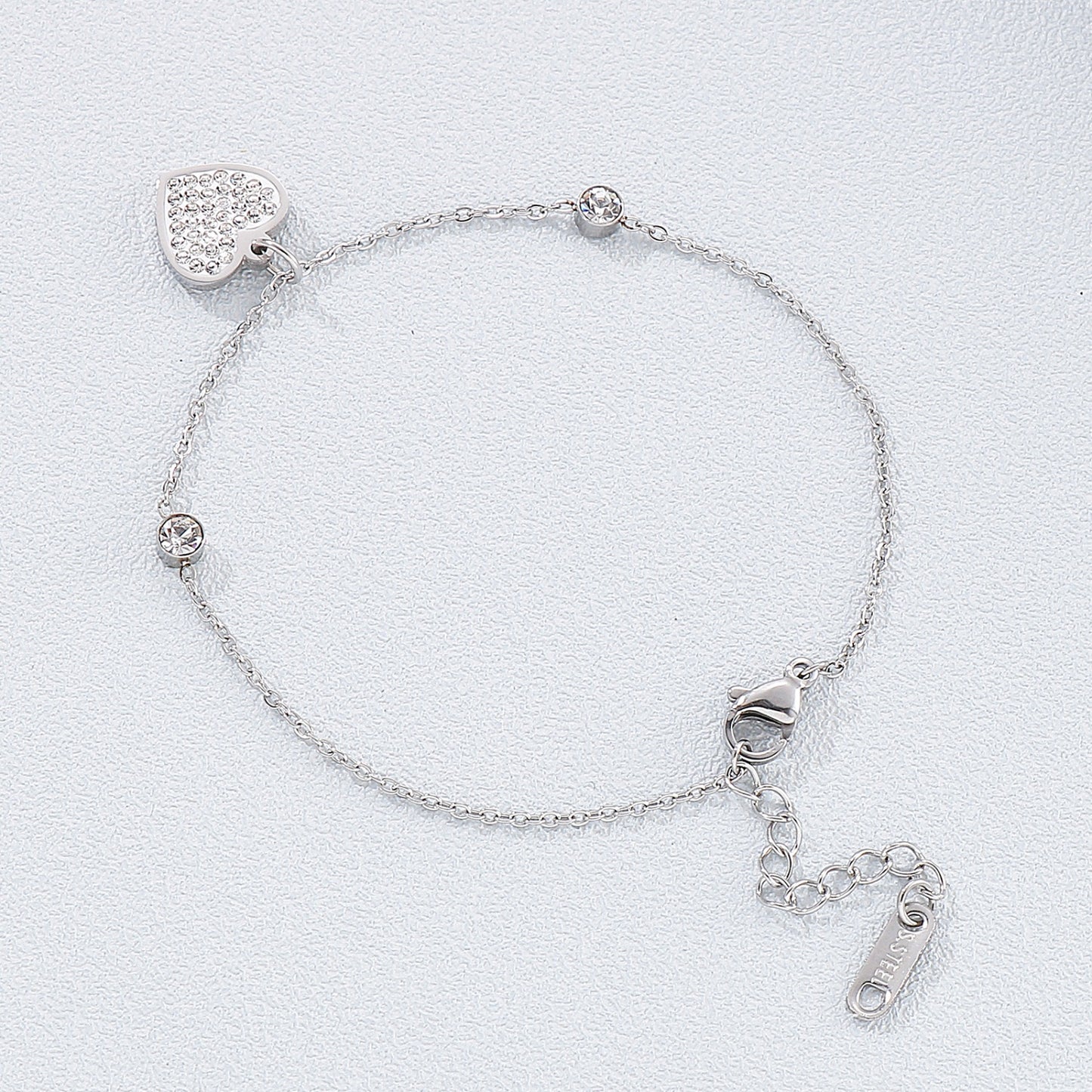 Inlaid Rhinestone Titanium Steel Heart Bracelet